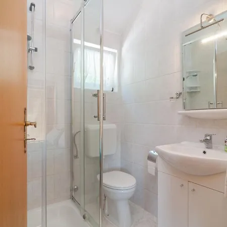 Apartments Mira - Beautiful Sea View Pucisca Exterior photo